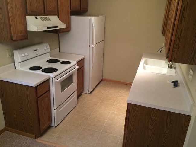 Foto del edificio - 10634 Hummingbird St NW