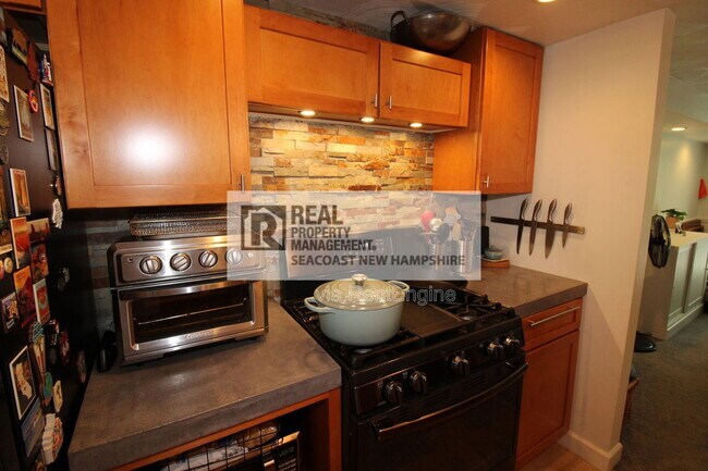 Foto del edificio - 203 Piscassic St