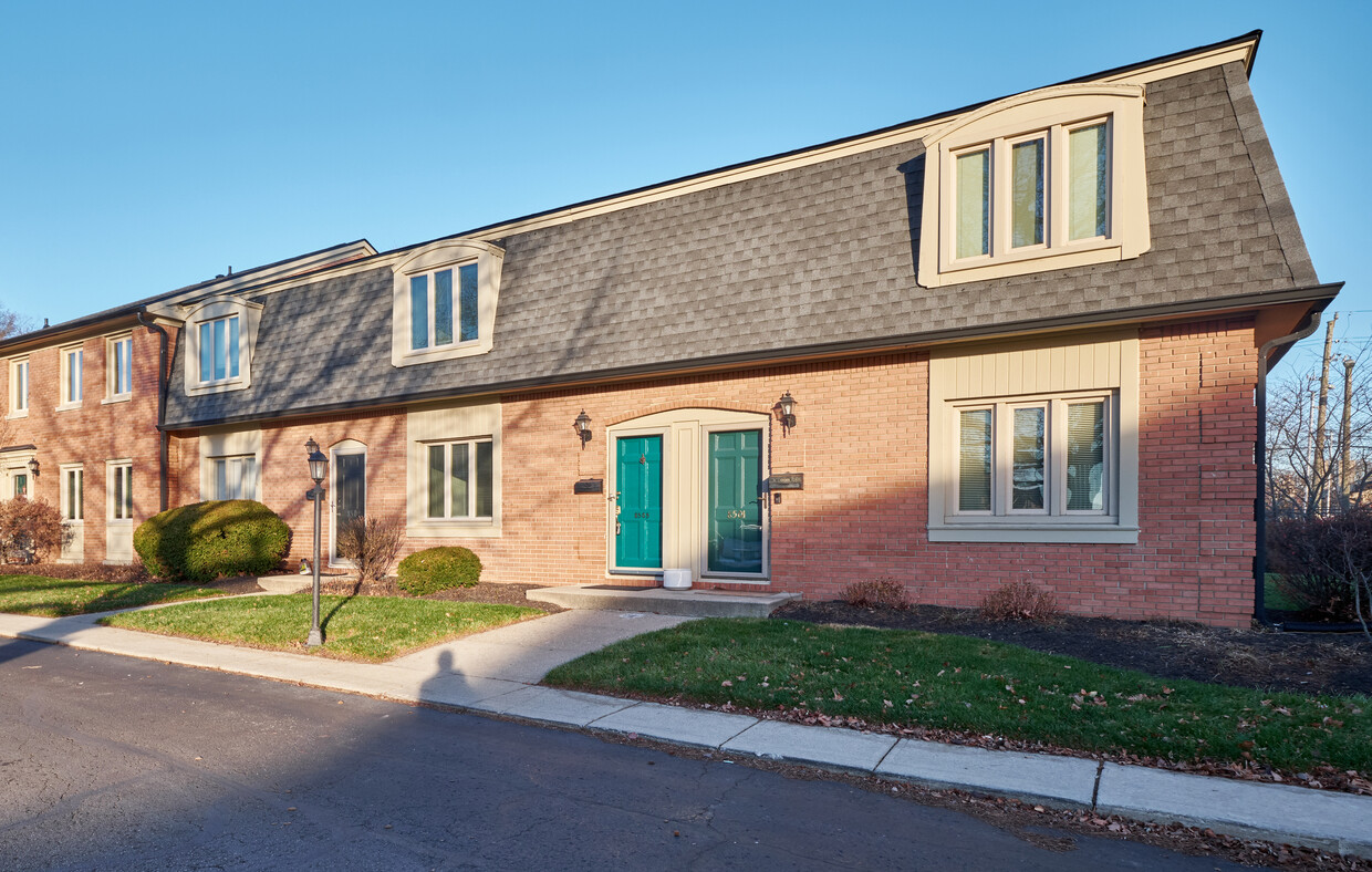 Primary Photo - 8505 Canterbury Square E