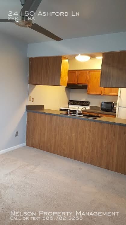 Building Photo - 24150 Ashford Ln
