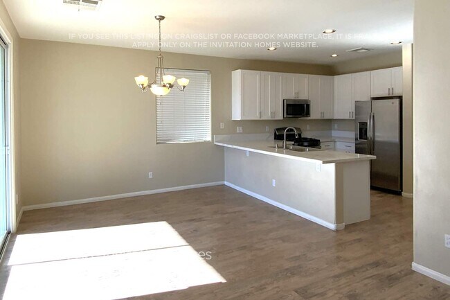 Foto del edificio - 5129 Piney Summit Ave