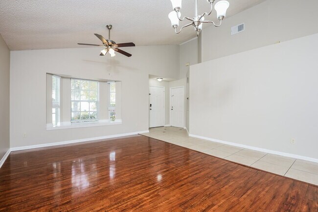 Building Photo - 4331 Boca Woods Dr