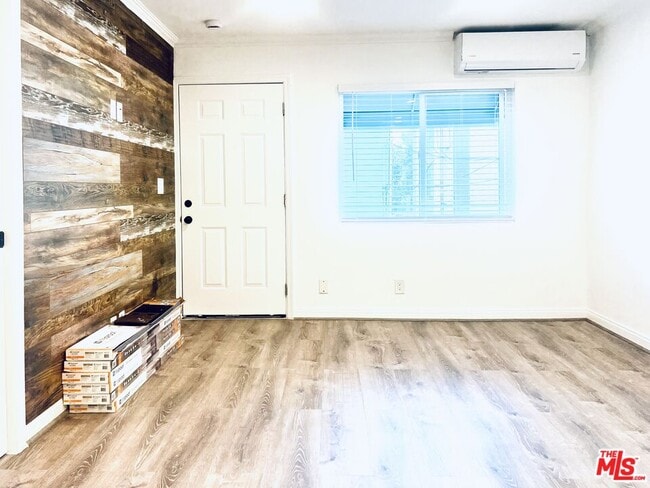 Foto del edificio - 451 Ivy St