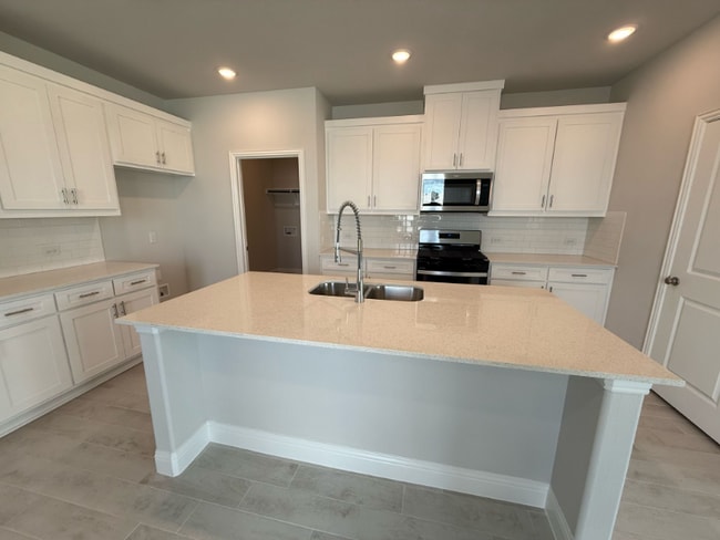 Building Photo - 1009 Tartane Dr