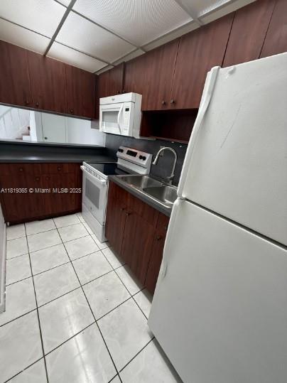 Foto del edificio - 1305 W 46th St