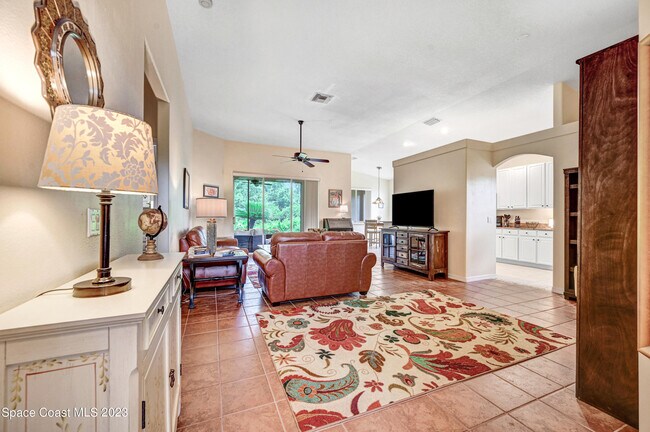 Building Photo - 940 Wimbledon Dr
