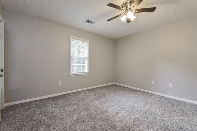 Foto del edificio - Cute and Cozy 3 Bedroom in Conyers!