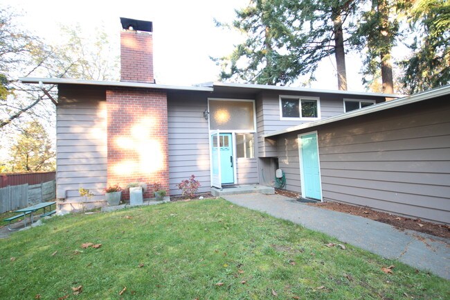 Photo - 14735 Bethel Ln SW House