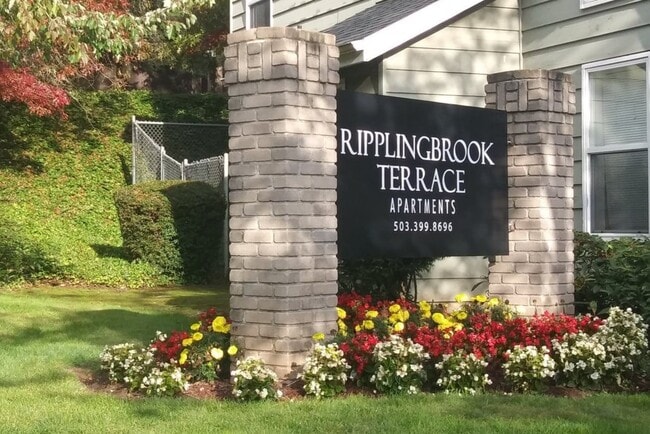 Foto del edificio - Ripplingbrook Terrace