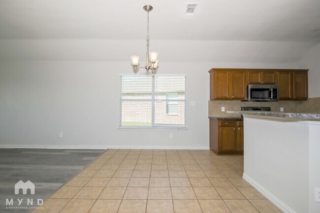 Foto del edificio - 702 Cedar Cove Dr