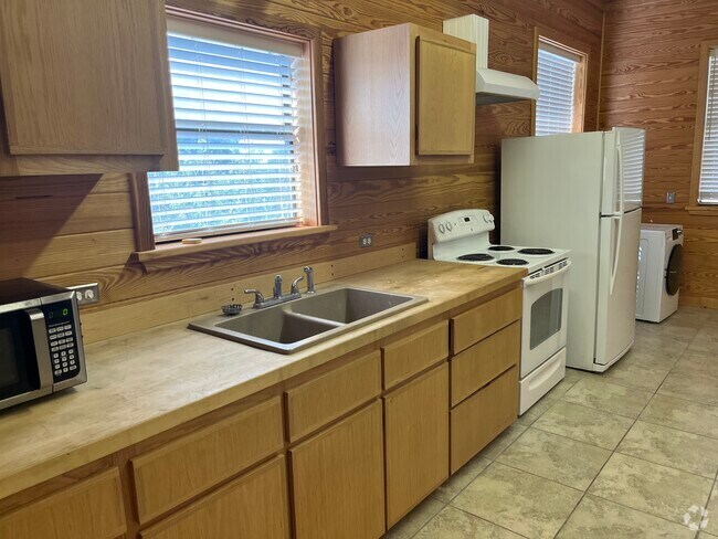 Image showcasing Landing | Chic 1BD, Gym, Pool | Apartment in Austin - Rent By Owner