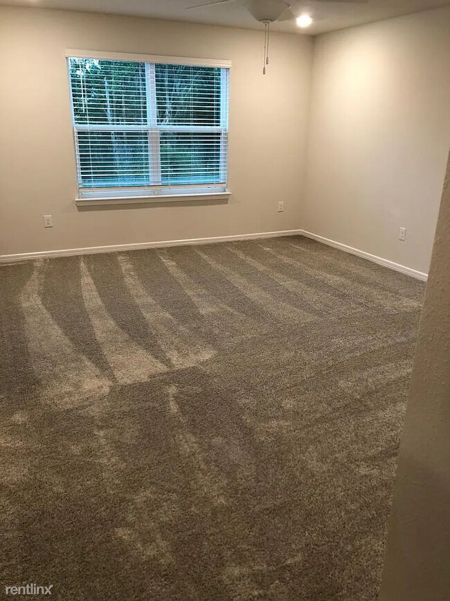 Foto del edificio - 3 br, 2.5 bath Townhome - 2886 Deer Pine T...