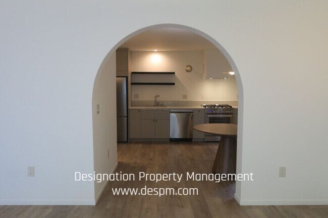 Foto del edificio - 3181 Verdugo Pl