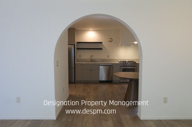 Building Photo - 3181 Verdugo Pl