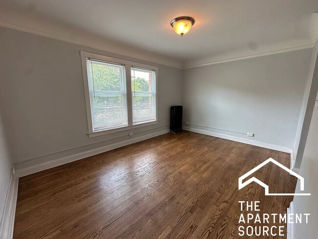 Foto del edificio - 7033 N Glenwood Ave