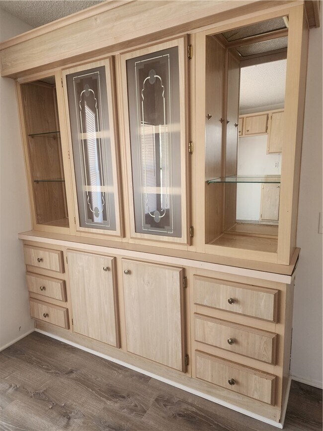 Foto del edificio - 691 Church St