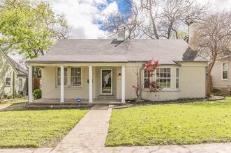 Building Photo - 4219 Calmont Ave
