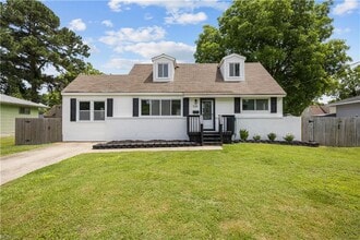 Building Photo - 528 Lavender Ln