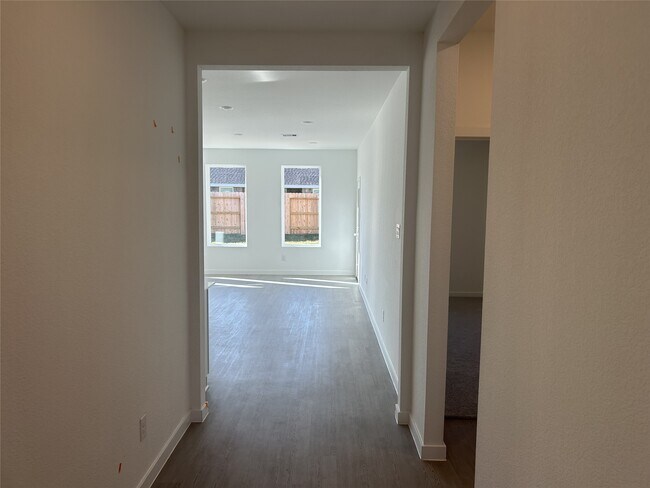 Foto del edificio - 26519 Wild Stonecrop Ln