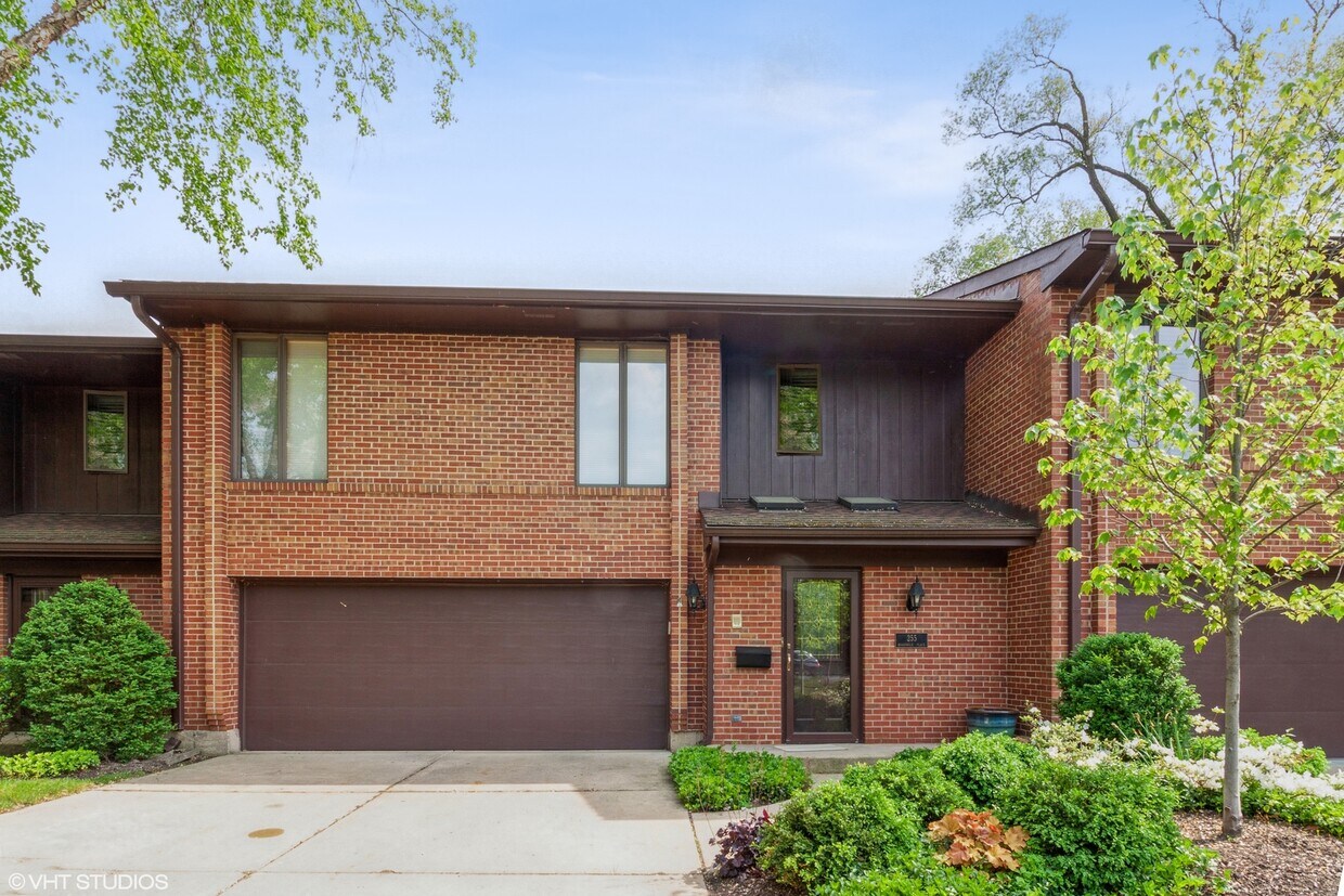 Foto principal - 255 Boardwalk Pl