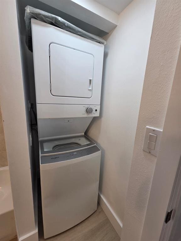 Foto del edificio - 10023 Winding Lake Rd