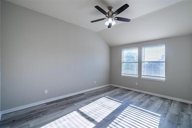 Building Photo - 1528 Canary Dr