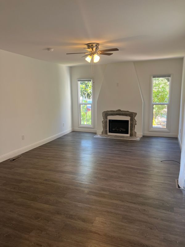 Foto del edificio - 2361 E 29th St