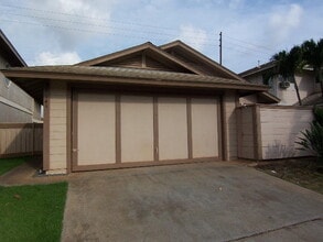 Building Photo - 91-143-143 Puaina Pl
