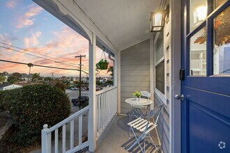 Building Photo - 1326 Dorcas St