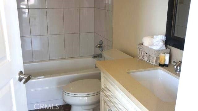 Building Photo - 155 S Oxford Ave