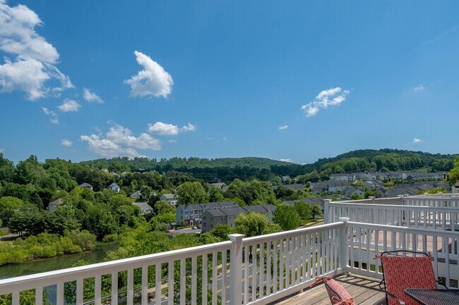 Foto del edificio - 1992 Asheville Dr