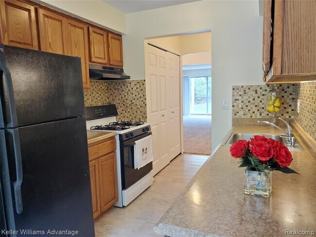 Foto del edificio - 31556 Orchard Creek