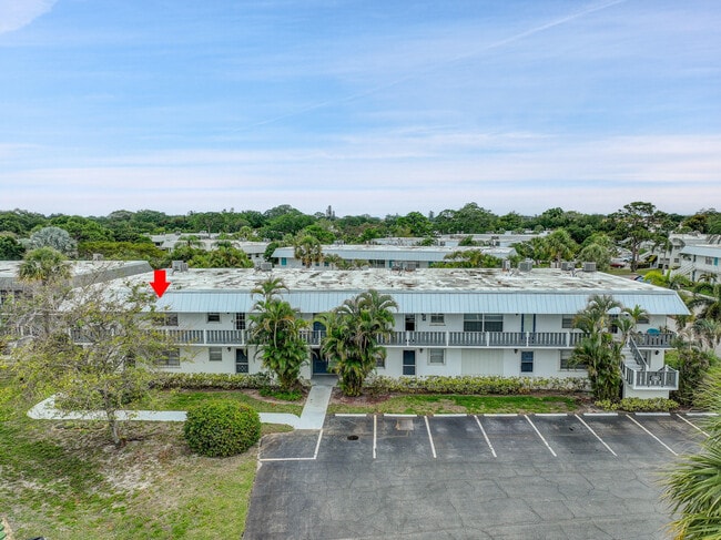Building Photo - 2929 SE Ocean Blvd