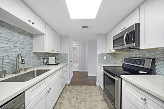 Building Photo - 12633 Memorial Dr