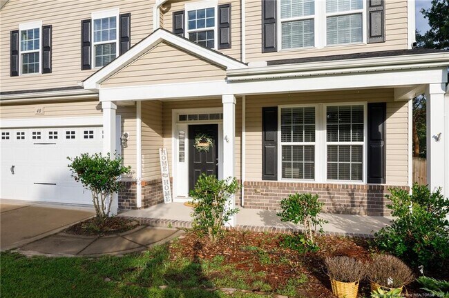 Foto del edificio - 40 Cherry Hill Dr