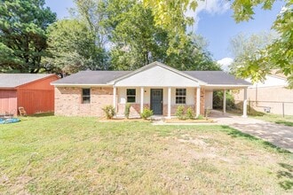 Building Photo - 3308 Spring Valley Cove