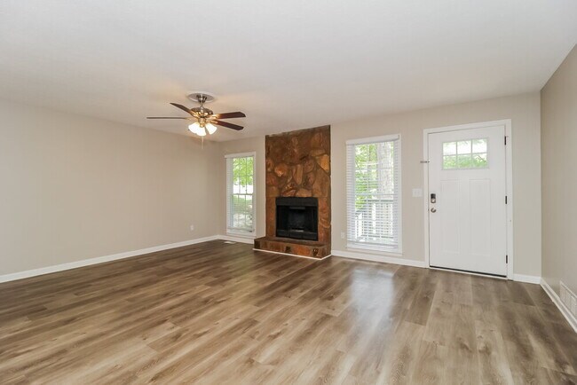 Building Photo - 95 Crawford Cir