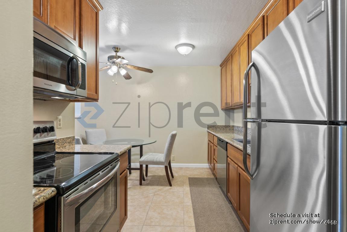 Foto principal - 1510 E St