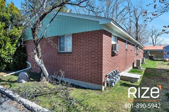 Building Photo - 3139 S 300 E
