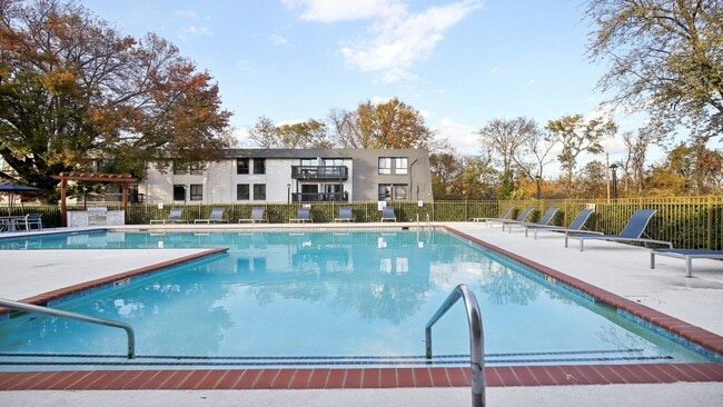 Building Photo - Compass Vista Apartments