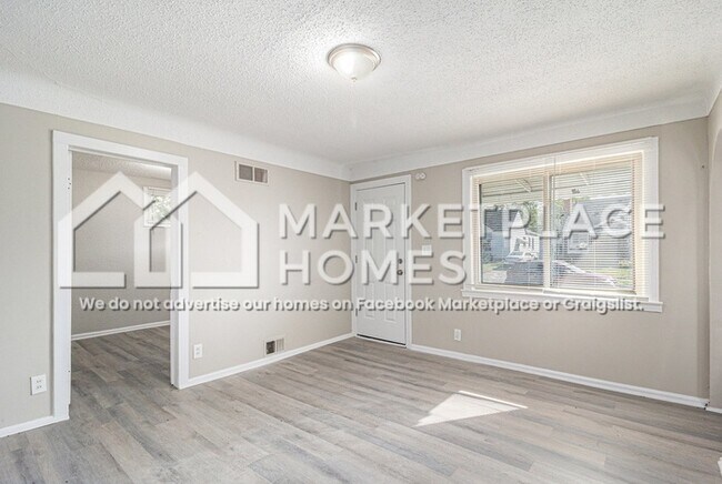 Foto del edificio - 20751 Dexter Blvd