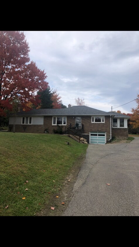 Foto principal - 3509 Reichert Rd