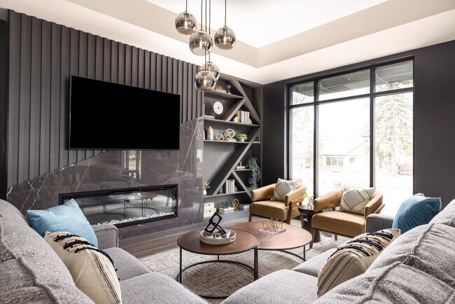 Interior Photo - Noble