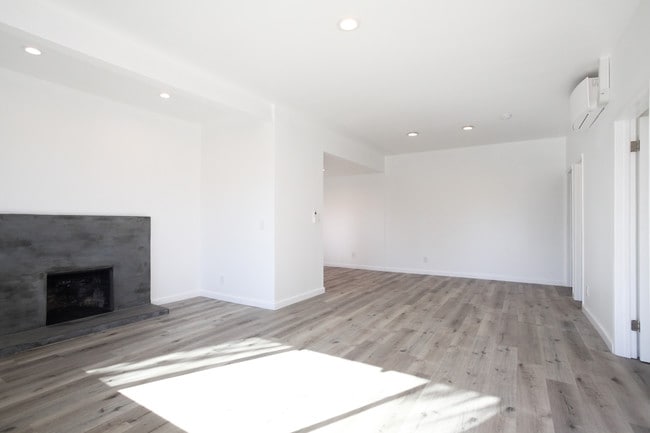Foto del edificio - 403 Brooks Ave