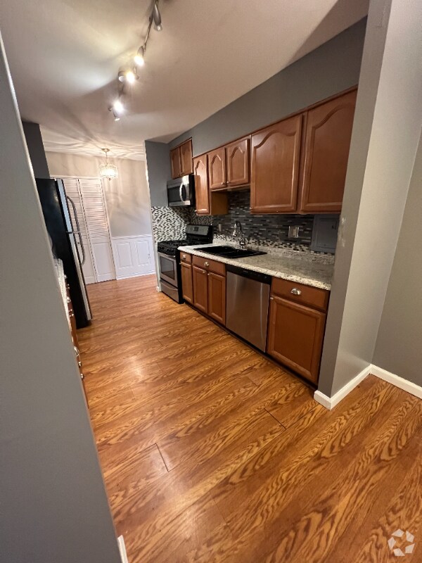 Apartments under 3,000 in Chinchilla, PA 1 Rentals