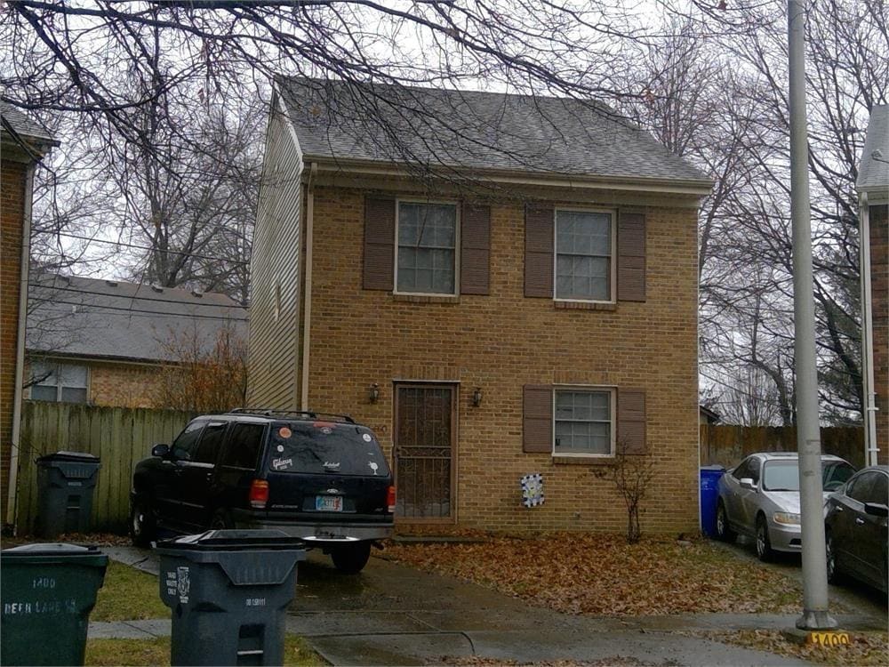 1400 Deer Lake Cir, Lexington, KY 40515 Townhouse for Rent in