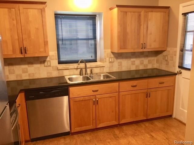 Foto del edificio - 27860 Berrywood Ln