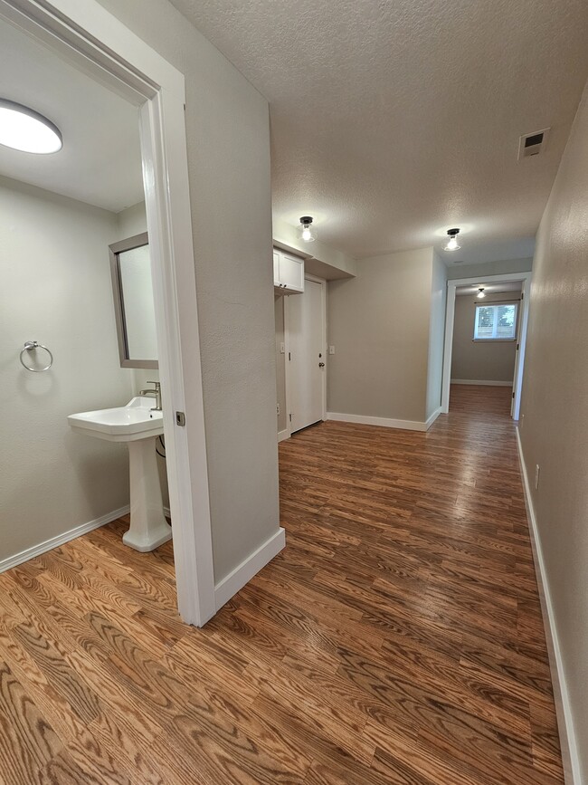 Foto del edificio - 13235 SE Oatfield Rd