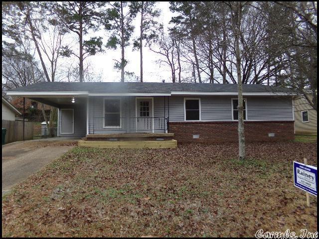 Primary Photo - 8 Brookway Ln