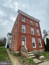 Building Photo - 109 E Congress St